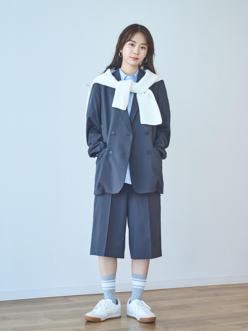 感動ダブルジャケットリラックスフィット」の着用コーディネート