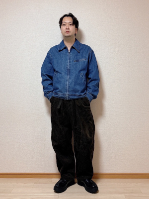 ユニクロ公式 | コーデュロイタックワイドパンツ