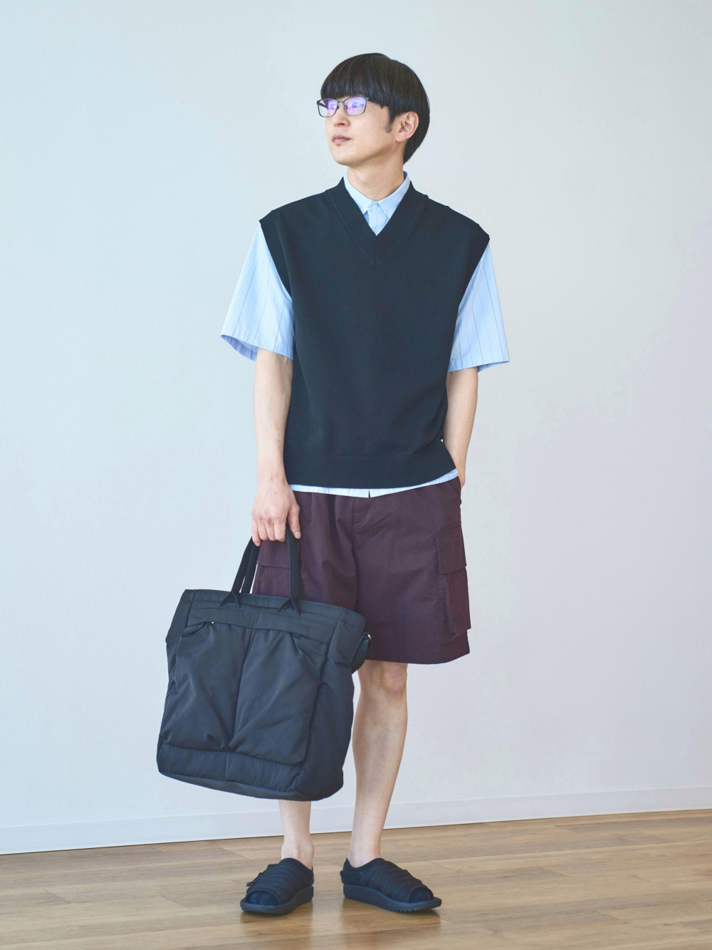感動ジャケット、感動タックパンツ」の着用コーディネート