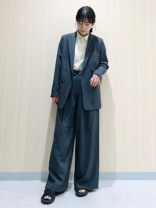 感動ダブルジャケットリラックスフィットのコーディネート・着用