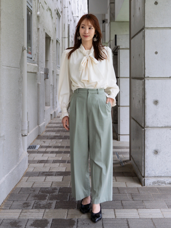 ユニクロ公式 | タックワイドパンツ（ツータック・丈標準69～71cm）