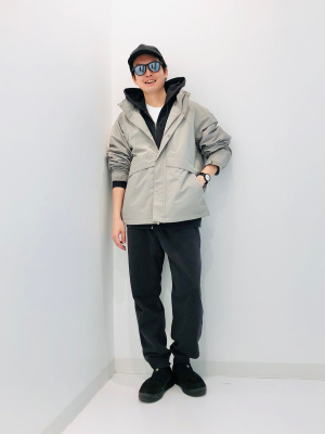 スウェットパンツ　ユニクロ　旧タグ　ワッペン　穴あき　黒　Ｍ　タイトリサイズ img_d22931c540d3638e139b6e0b28