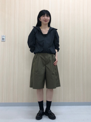 ユニクロ公式 | ユーティリティバミューダショーツ