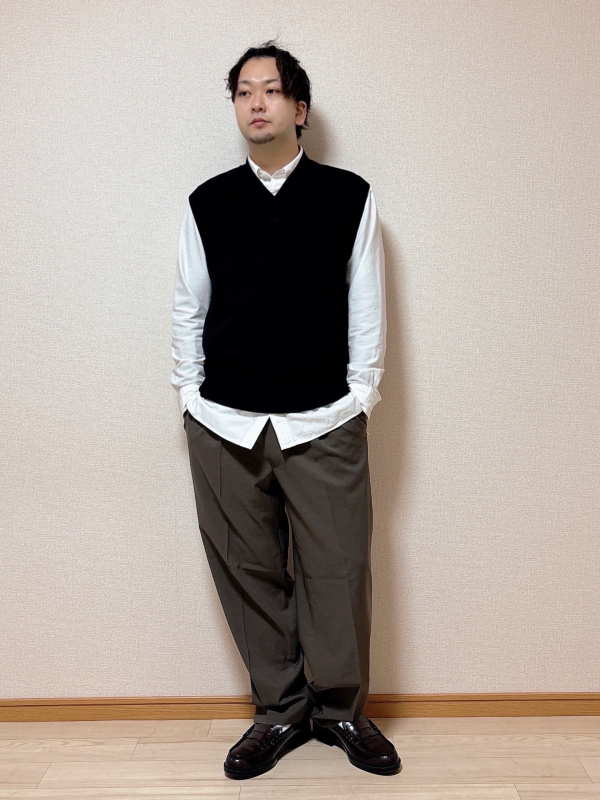 感動ジャケット、感動タックパンツのコーディネート・着用イメージ