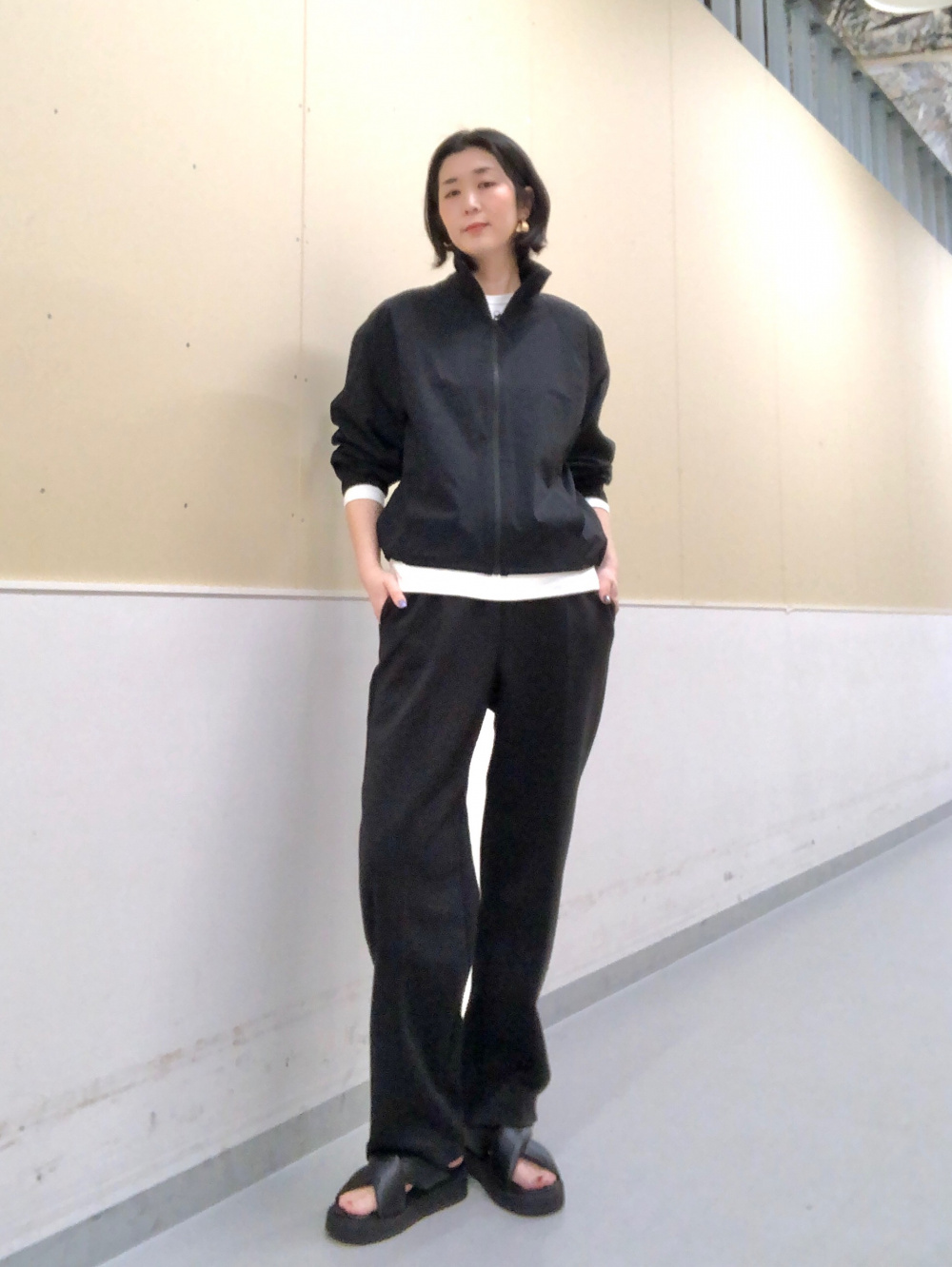 UNIQLO - UNIQLO C フーデッドプルオーバーシャツの通販｜ラクマ