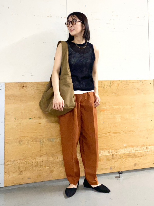 感動ダブルジャケットリラックスフィット、感動タックワイドパンツ」の