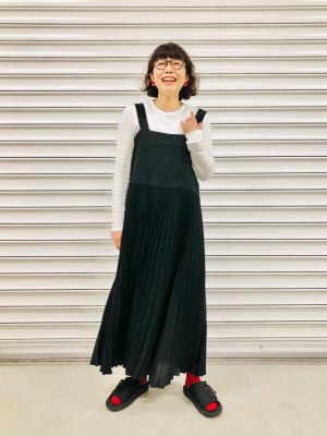 ユニクロ】 大人かわいい！ユニクロ:C新作プリーツストラップ