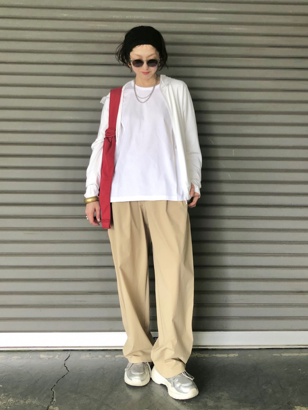 感動ダブルジャケットリラックスフィット、感動タックワイドパンツ」の