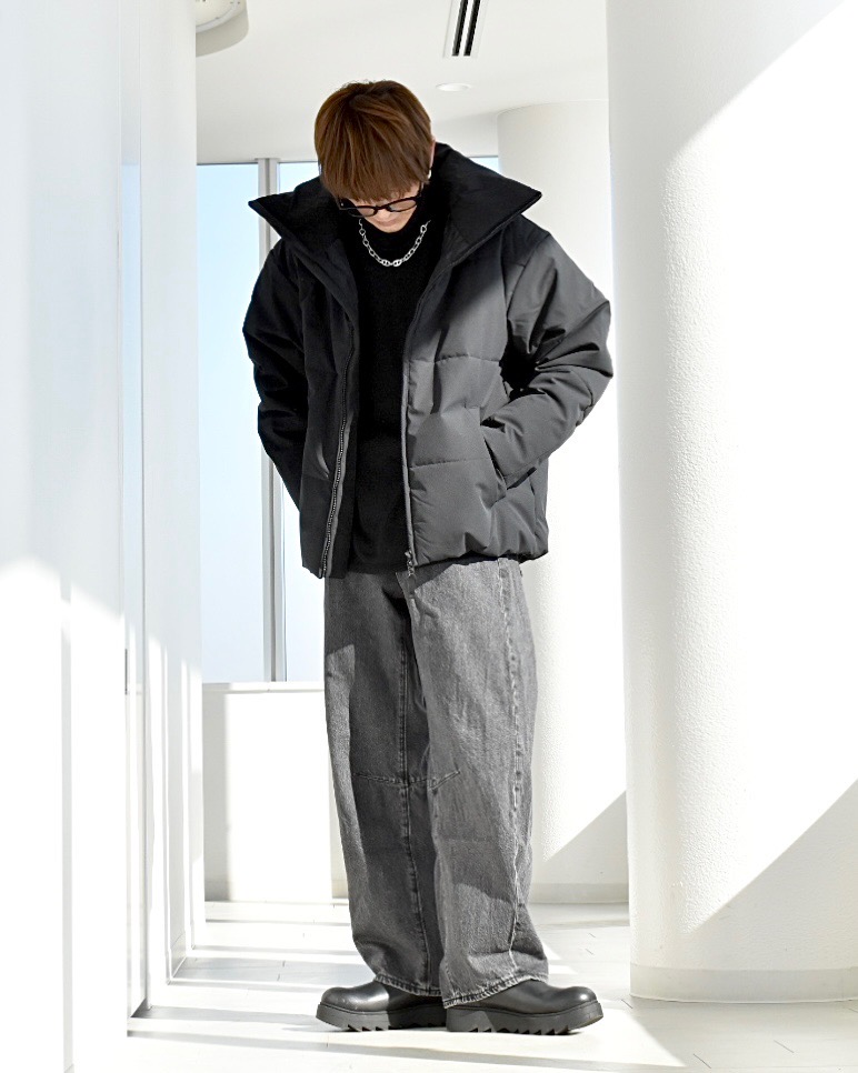 超極暖ヒートテックタートルネックT、デニムジャケット」の着用