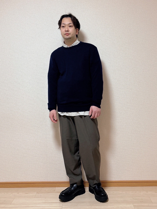 【てれさま、ご購入】UNIQLO C 感動タックパンツ、ジャケ ネイビー M 感動ジャケット、感動タックパンツのコーディネート・着用イメージ