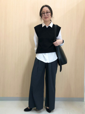 ユニクロ公式 | 感動タックワイドパンツ