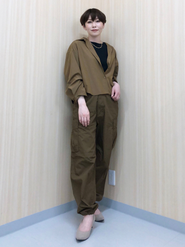 クロップドシャツ/長袖（レディース）の着用コーディネート一覧