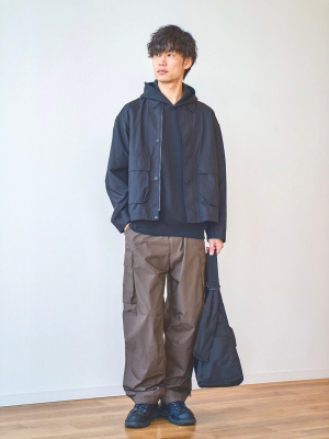 ユニクロ公式 | コットンショートブルゾン