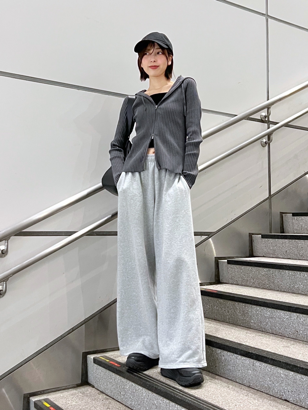 クレープジャージーワンピース/ノースリーブ、リラックス