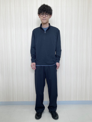 史上一番安い ユニクロ公式 ドライEXUVカットハーフジップTシャツ | その他
