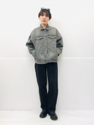 ユニクロ公式 | デニムオーバーサイズジャケット