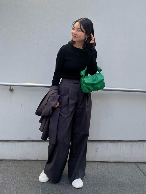 感動ダブルジャケットリラックスフィット（レディース）の着用