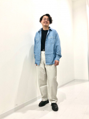 ユニクロ公式 | シャンブレーオーバーシャツ