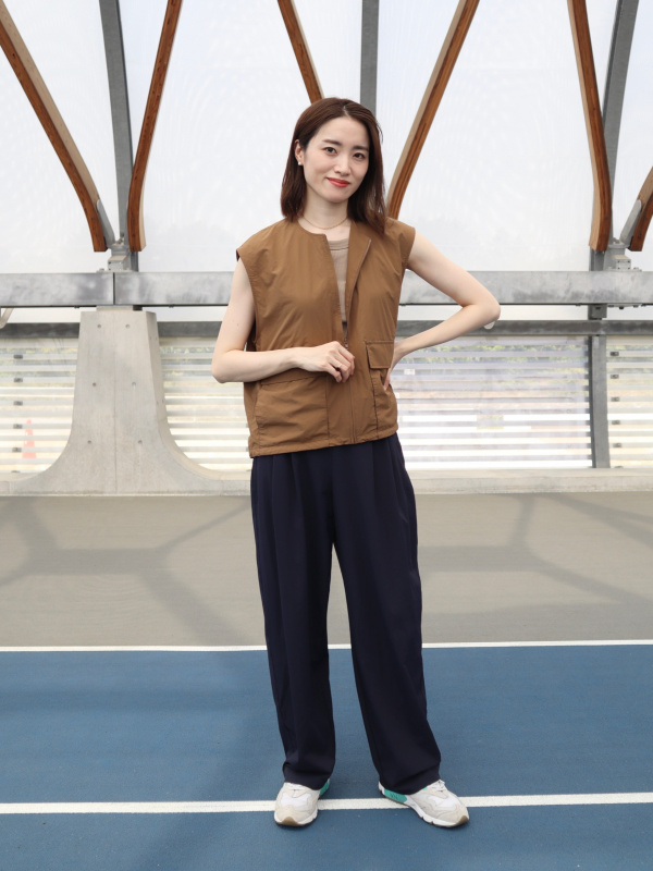 holly！ページです。 AGOLDE Lyle Low Rise Slim in Switch | FWRD
