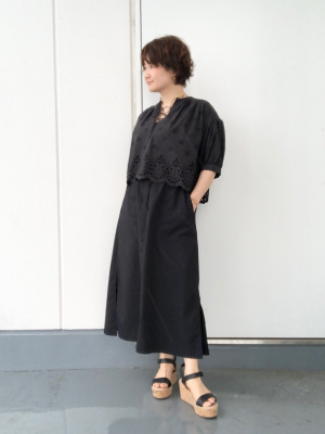 ユニクロ公式 | コットンエンブロイダリーブラウス/5分袖