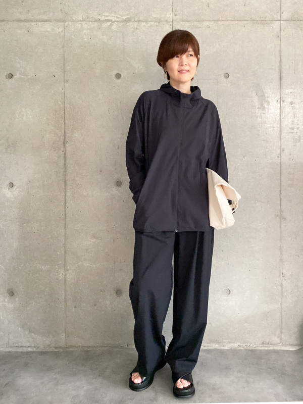 holly！ページです。 AGOLDE Lyle Low Rise Slim in Switch | FWRD