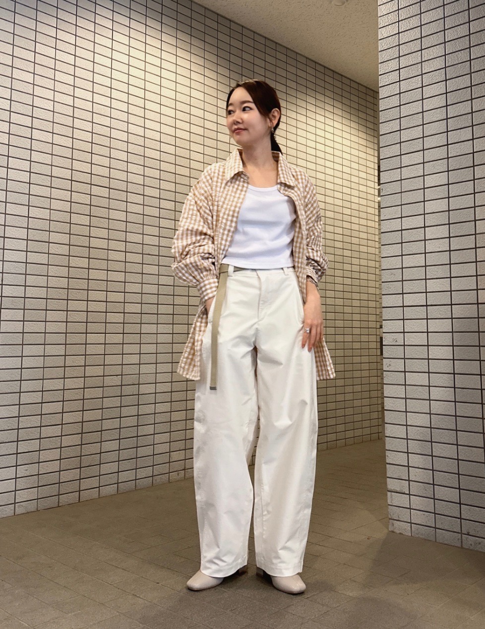 ジャージーバレルレッグパンツ」の着用コーディネート| ユニクロ公式