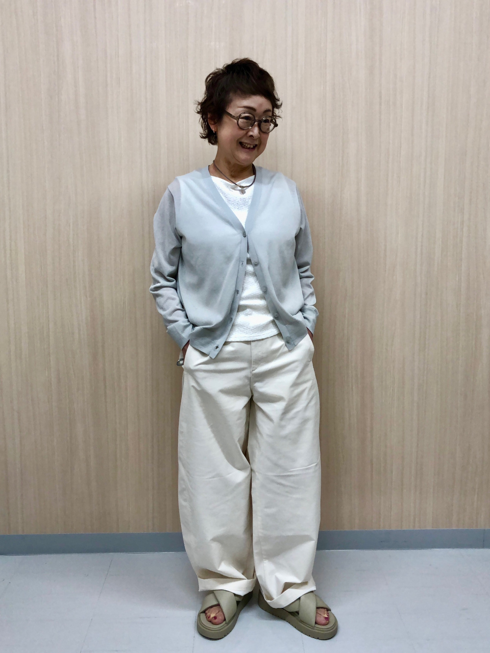 【パール】ユニクロC 感動上下L ダブルジャケット タックワイドパンツ パール様専用】ユニクロC 感動上下L ダブルジャケット タック