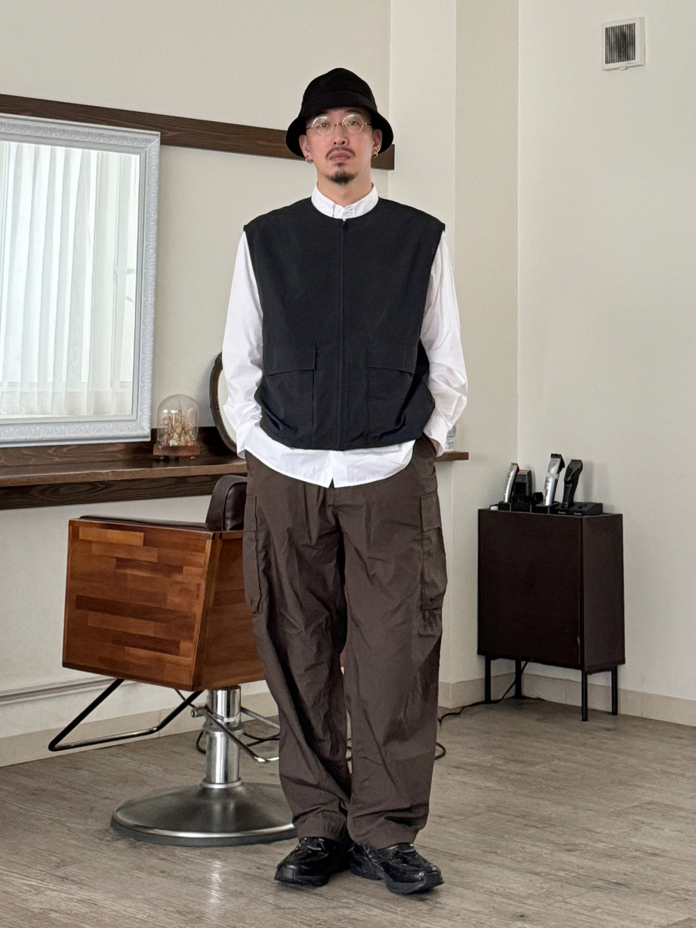UNIQLO Cコットンショートブルゾン＆ワイドフィットカーゴパンツ