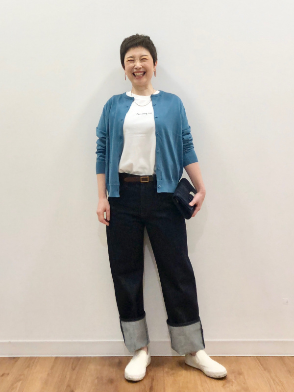 感動ジャケットリラックスフィット、感動ワイドパンツのコーディネート