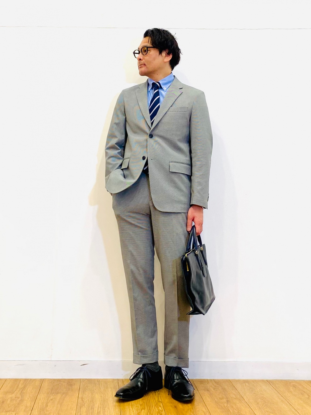 テーラードジャケット セットアップ可能、感動パンツ/チドリ」の着用
