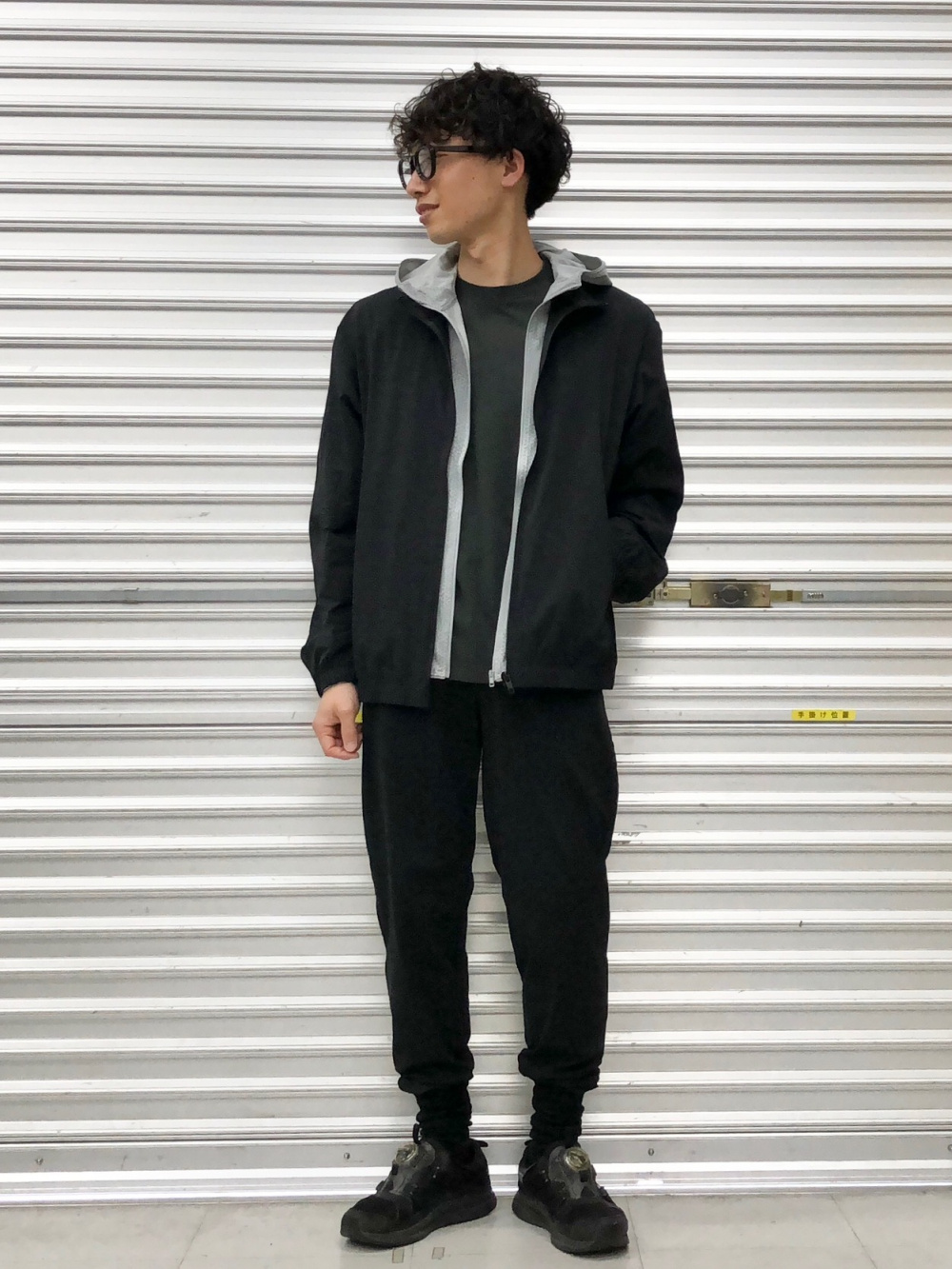 UNIQLO ウルトラストレッチジャケットとパンツのセットアップ ブラック L ユニクロ公式 | ウルトラストレッチジャケット