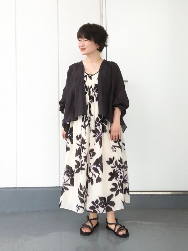 新品タグ付き　　 ユニクロ　ワッシャーコットンシャツ ☆新品・タグ付【UNIQLO】ワッシャーコットンシアーシャツ