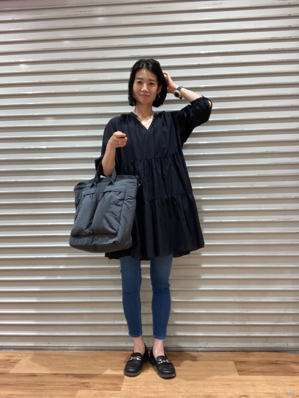 ティアードミニワンピース/7分袖」の着用コーディネート| ユニクロ公式