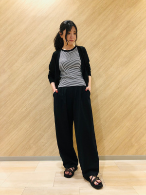 ユニクロ公式 | ウルトラストレッチアクティブワイドパンツ