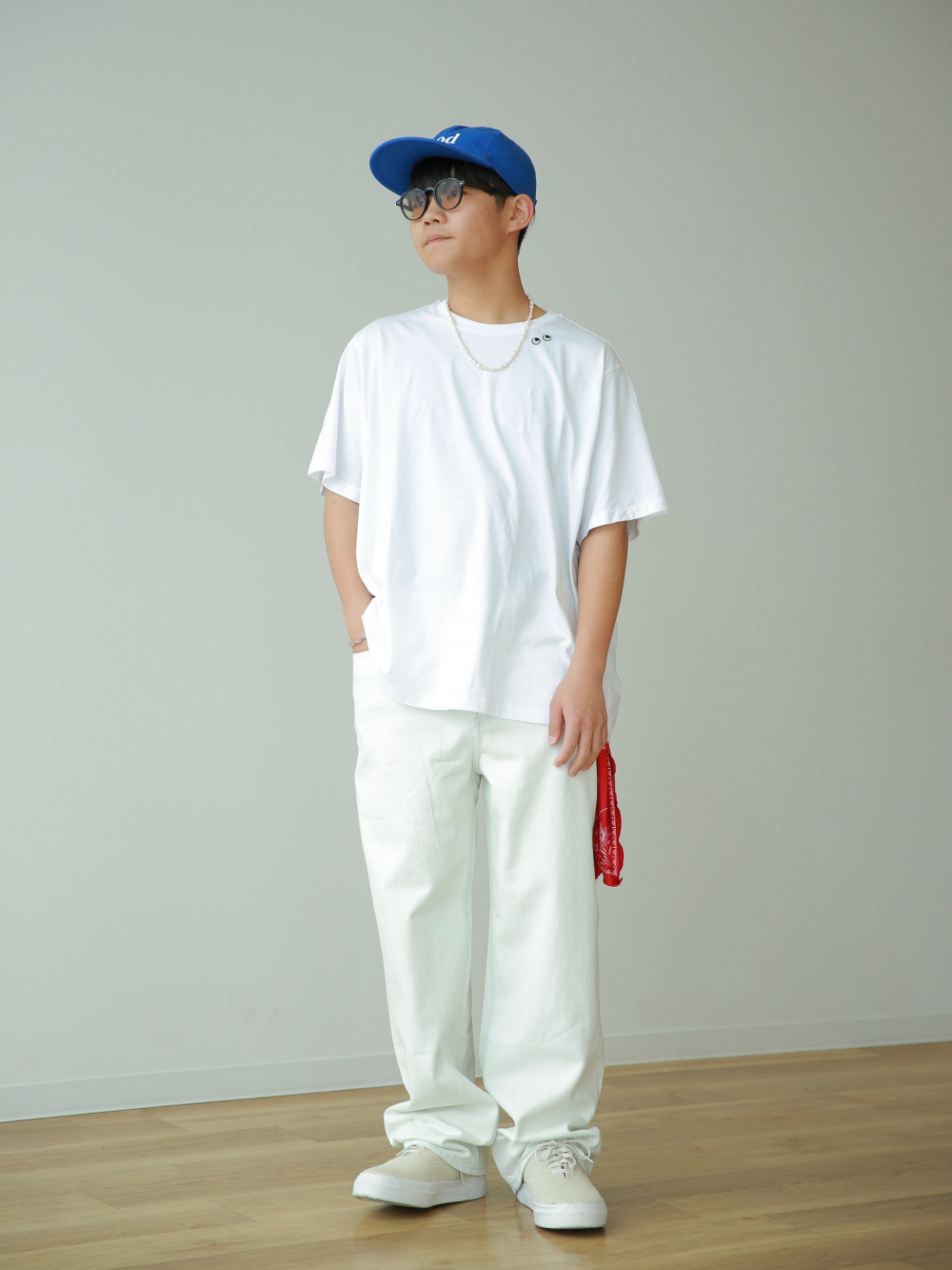 ユニクロ デニムジャケット L ワイドストレートジーンズW76 白 セットアップ UNIQLO］新色白デニムジャケットで秋冬コーデを楽しもう