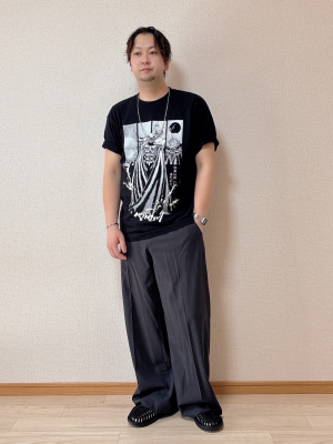 ユニクロ公式 | マンガキュレーション UT/ベルセルク/リラックス