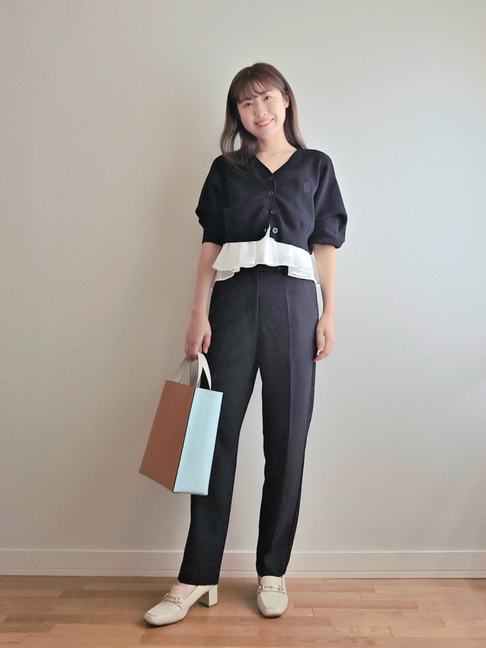 カシミヤクルーネックショートカーディガン、カシミヤクルーネック
