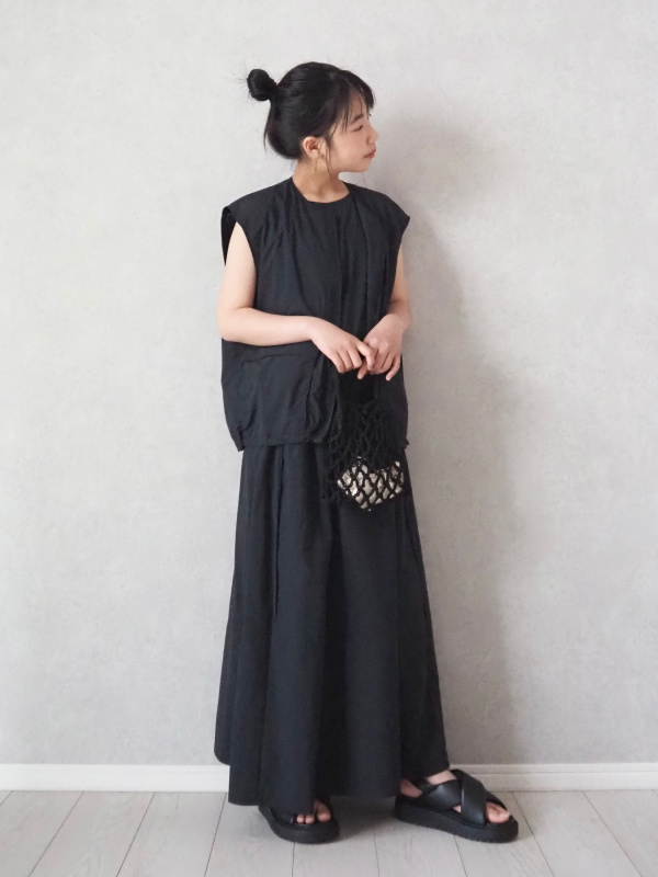 UNIQLO - UNIQLO C フルジップベスト 09 BLACK Mの通販 by たか