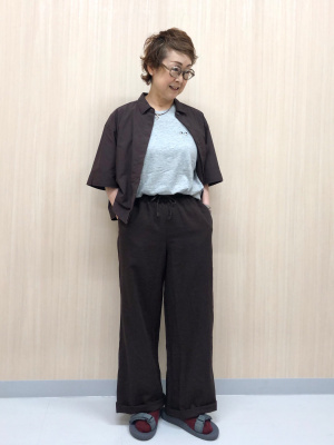 ユニクロ　アニヤ　ボクシーT ユニクロ×アニヤ】きれいめ派スタッフが「ボクシーT」を着てみた