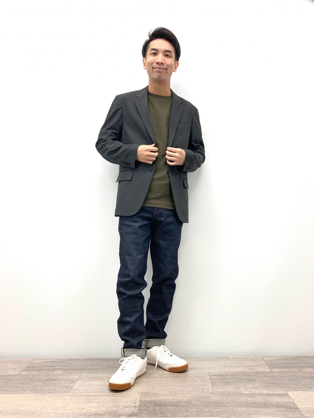 スリムフィットジーンズ/セルビッジ」の着用コーディネート| ユニクロ公式