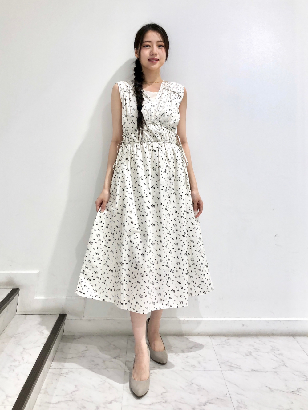 極美品 ✨ヴェルメイユパーイエナ ノースリーブ コットンローンワンピース ヴェルメイユパーイエナ ノースリーブ コットンローンワンピ ギャザー