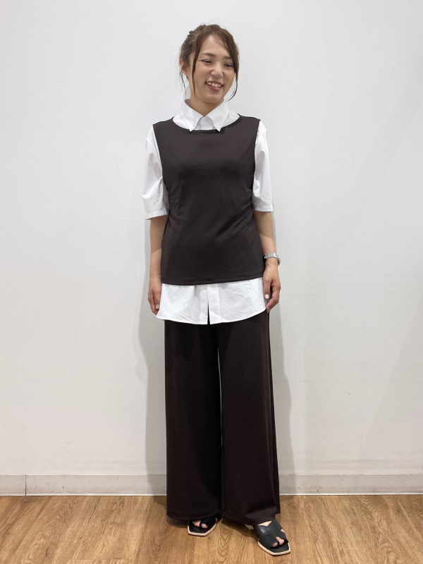 すみれ　UNIQLO ジャージースーツ上下（ブラック）とホワイトシャツ3点 最高シャツ／ワイシャツ／長袖／ノンアイロンジャージー／ワイド
