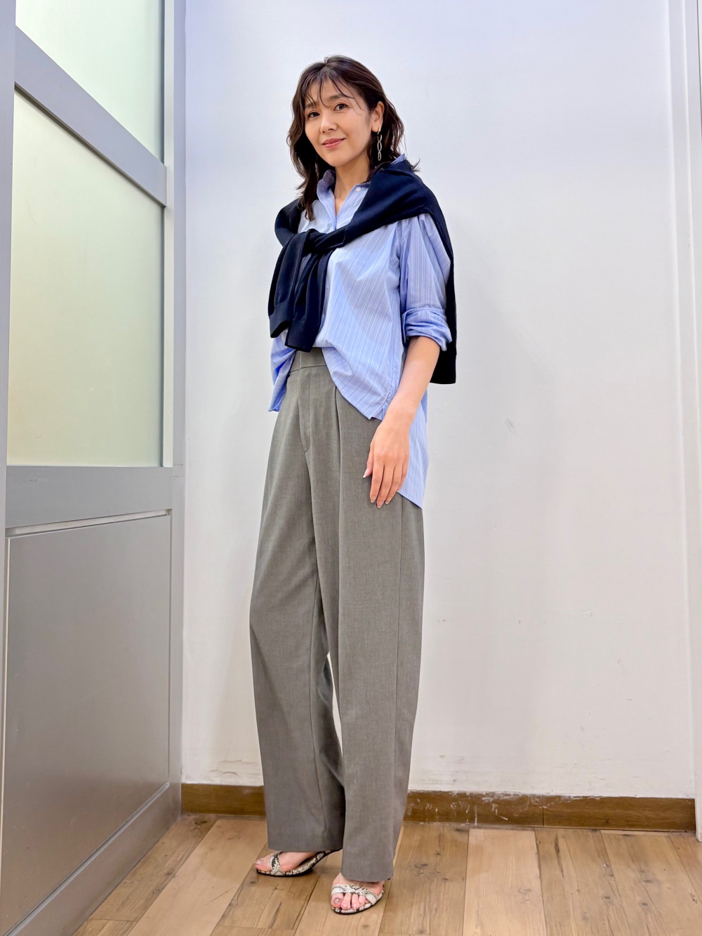 ユニクロ　セットアップスーツ　リラックスフィットジャケット　タックワイドパンツ ユニクロ春新作】名品タックワイドパンツとセットで着られる