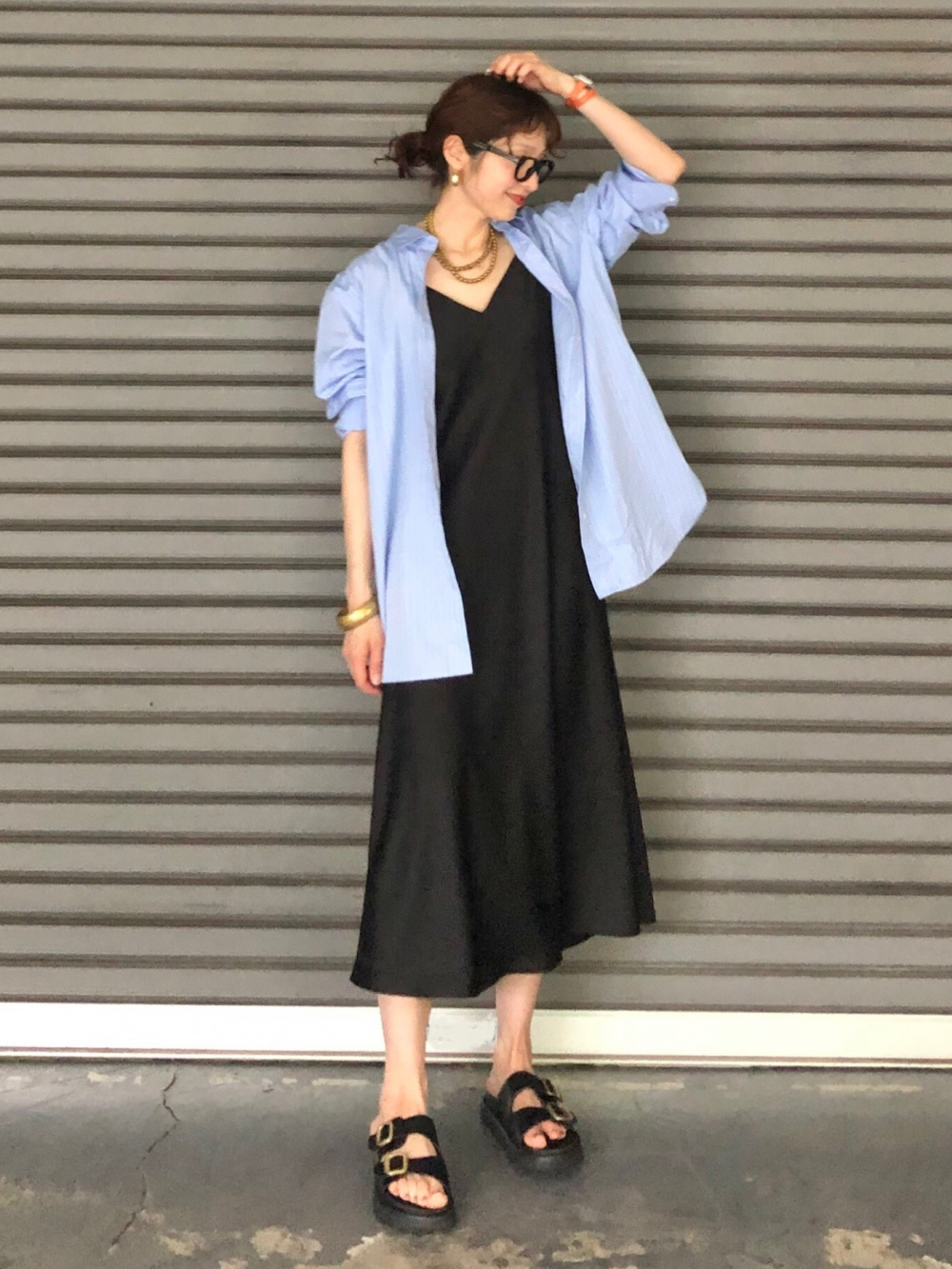 UNIQLO パフテックシャツジャケット ネイビー UNIQLO ANYA HINDMARCH パフテックシャツジャケット NAVY - メルカリ