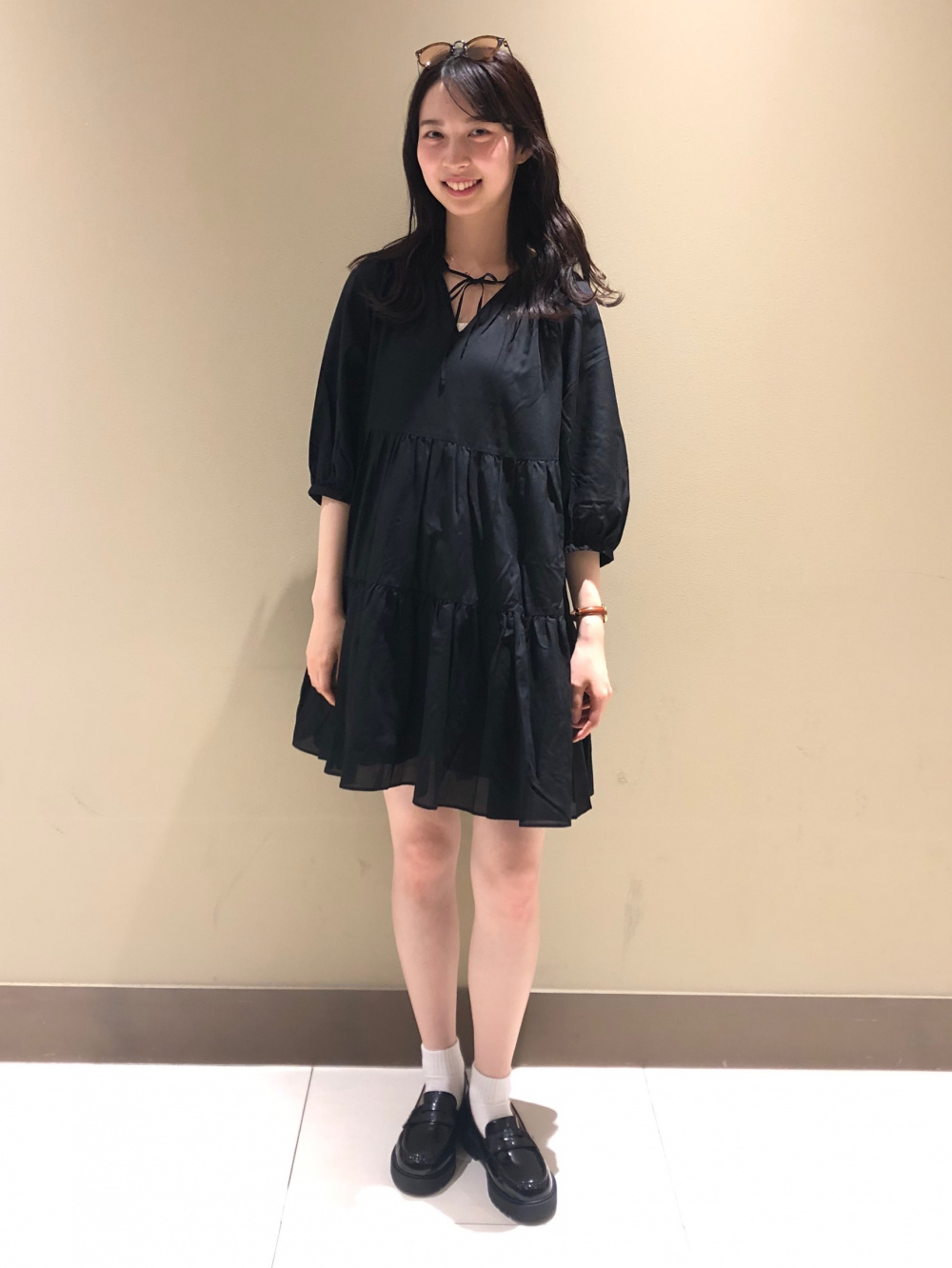 ティアードミニワンピース/7分袖」の着用コーディネート| ユニクロ公式