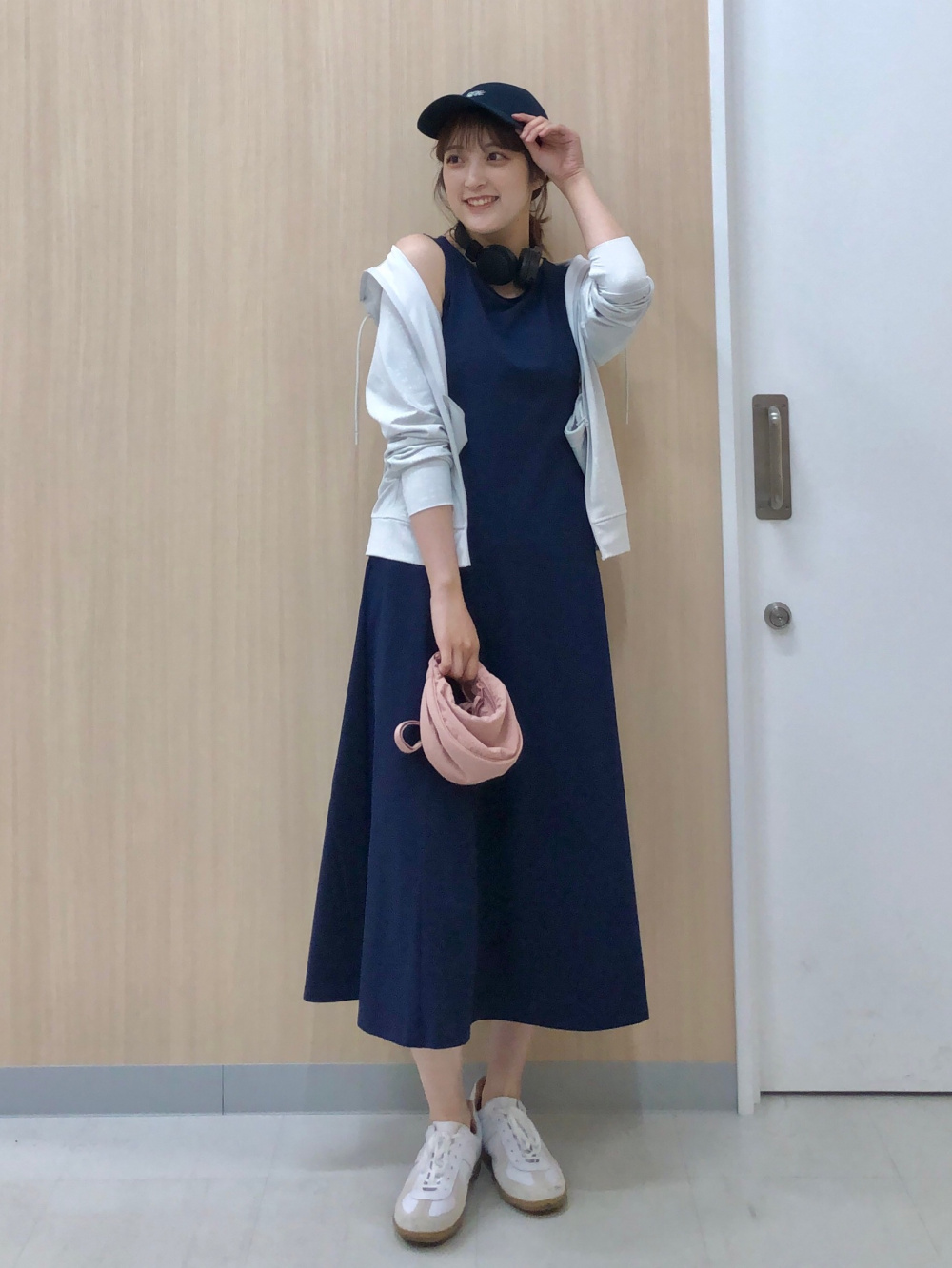 セットアップ　UNIQLO C ライトウェイトスタンドブルゾン　ハーフパンツ ユニクロ公式 | ライトウェイトスタンドブルゾン