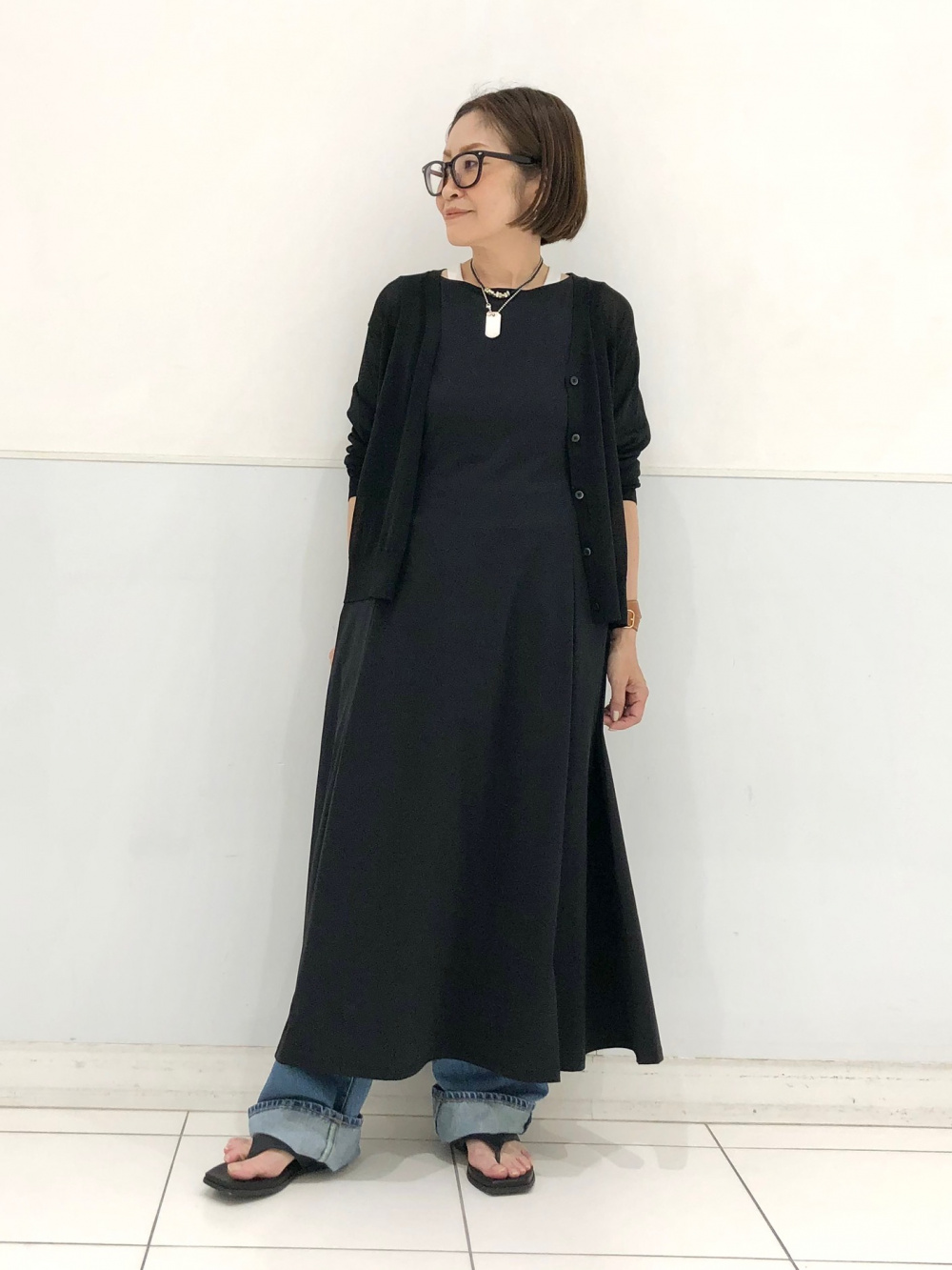 T1BOXY/ボクシーT、ワイドストレートジーンズ」の着用コーディネート