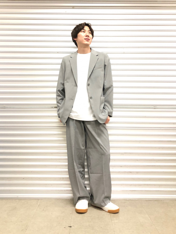 ユニクロ感動ジャケットリラックスフィット uniqlo ジャケット