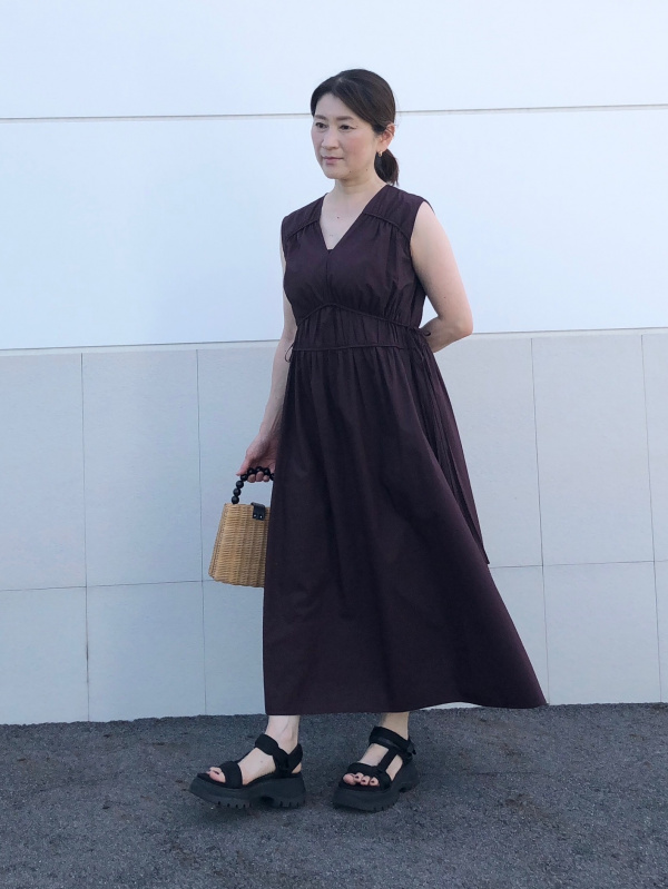 コットンギャザーワンピース/ノースリーブのコーディネート・着用