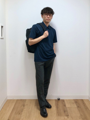 新品未使用　3本まとめてUNIQLOスラックス 82x85 紺と黒　感動パンツ UNIQLO》スマートアンクルパンツ 09 BLACK Lサイズ スラックス